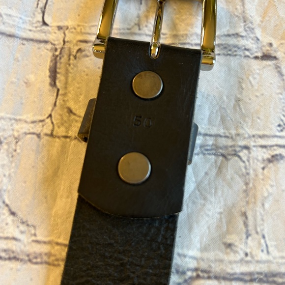 GENUINE FULL GRAIN BLACK LEATHER CHANGEABLE BUCKLE MENS CHUNKY BELT SIZE 50 - Picture 5 of 10